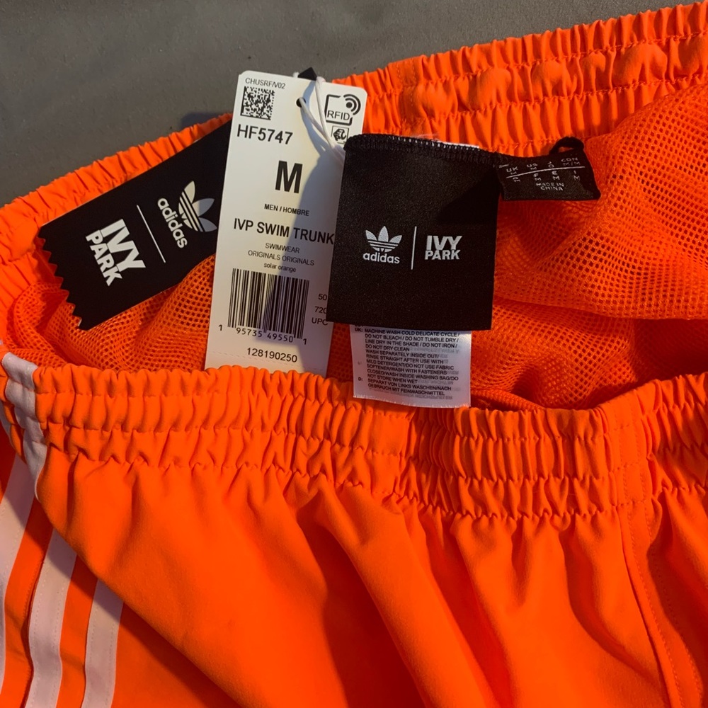 Adidas x Ivy Park Flex trunks Medium.